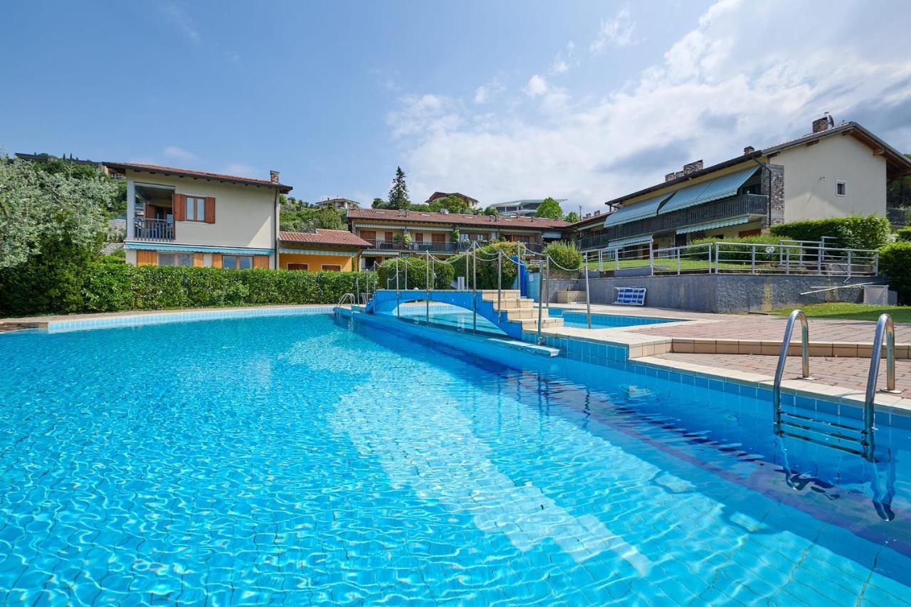 Apartmentsgarda - Baia D'Argento Residence Costermano Exteriör bild